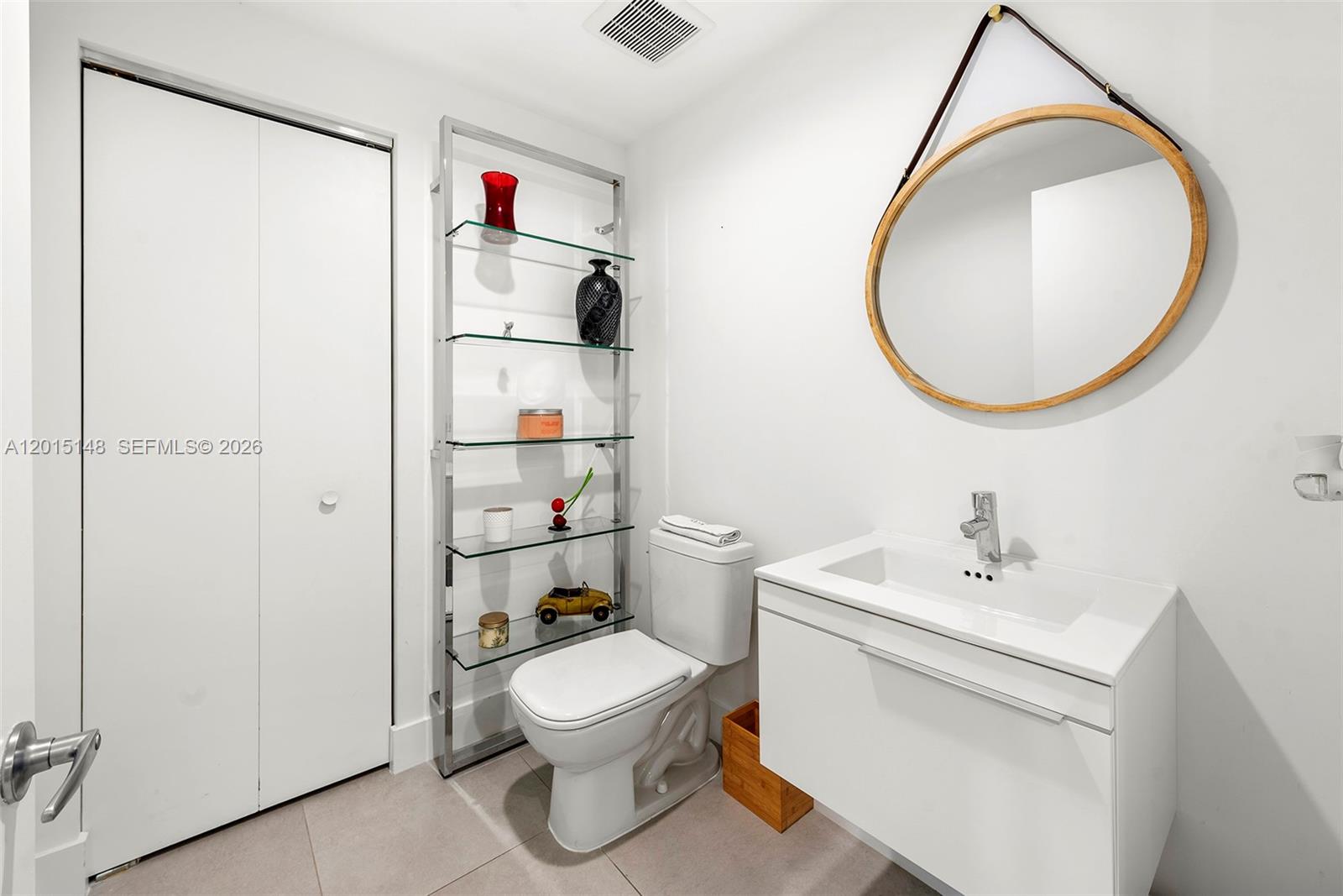 Photo of 17111 Biscayne Blvd  #606, North Miami Beach, Florida, 33160 - 