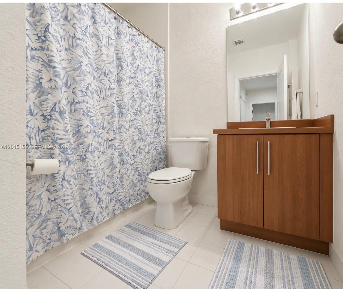 See details 1441 4 / 2 1852 sq. ft. $ 2026-06-22 0 Photo
