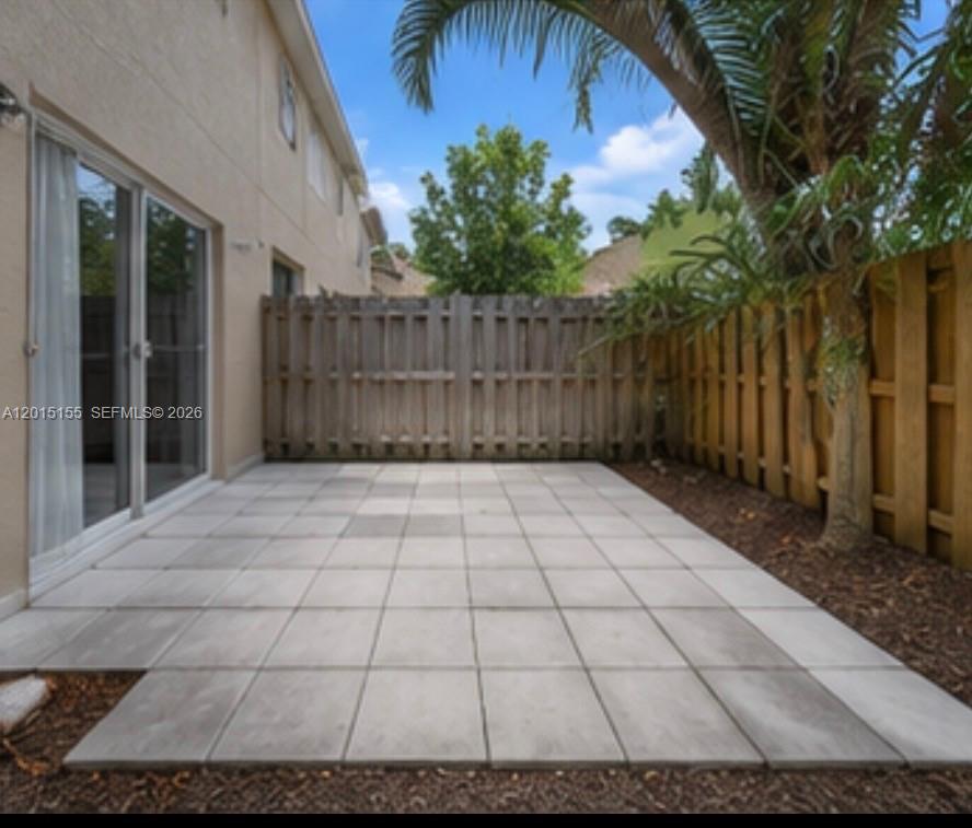 See details 1441 4 / 2 1852 sq. ft. $ 2026-06-22 0 Photo