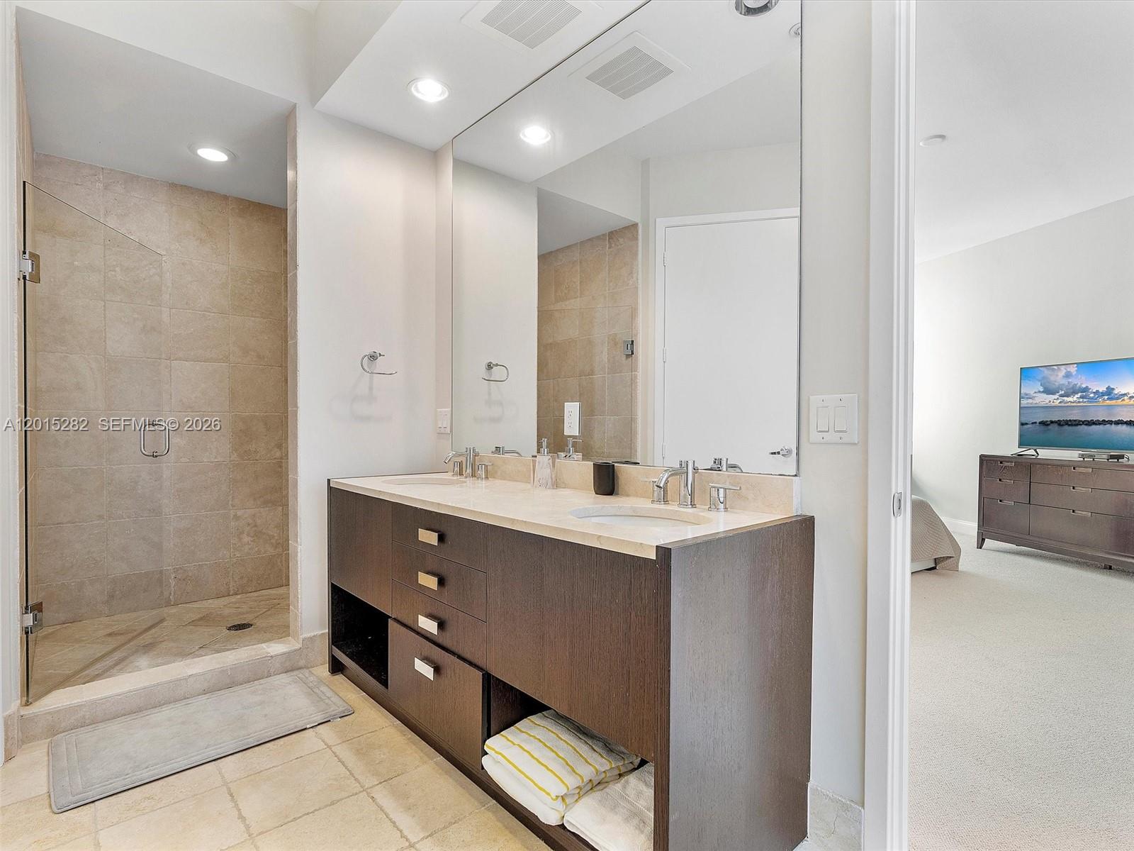 4009 2 / 3 1722 sq. ft. $ 2026-05-07 0 Photo