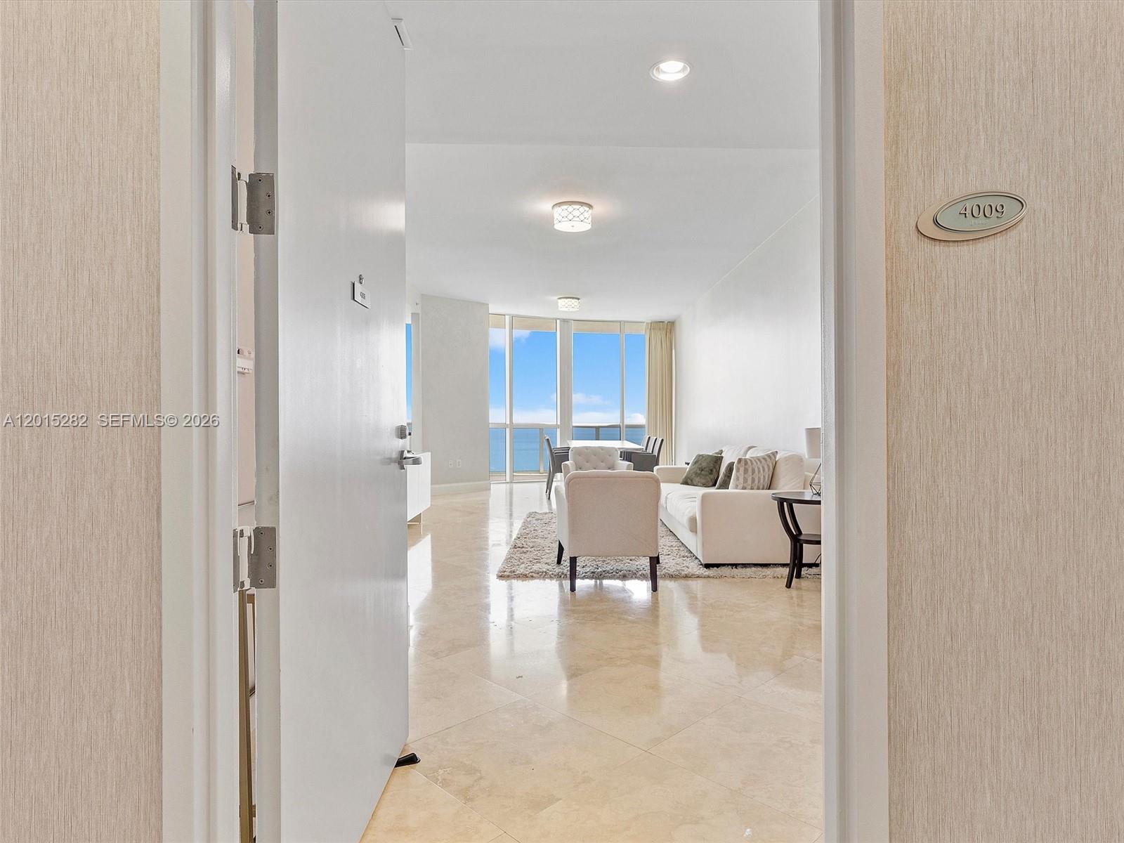 4009 2 / 3 1722 sq. ft. $ 2026-05-07 0 Photo