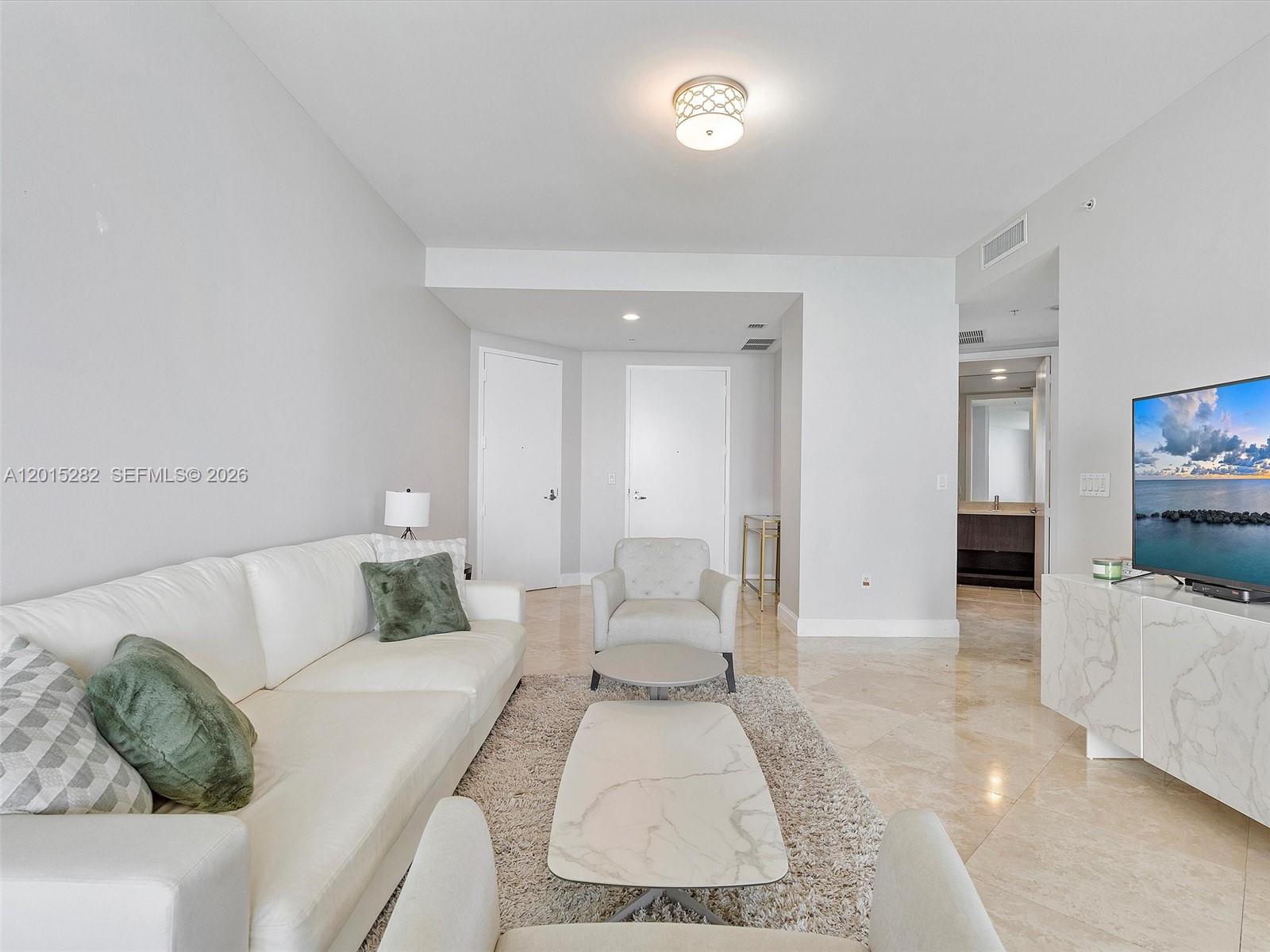 4009 2 / 3 1722 sq. ft. $ 2026-05-07 0 Photo