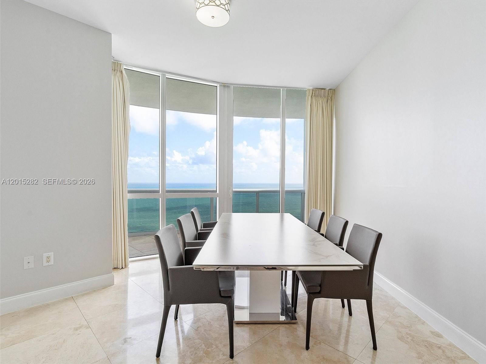 4009 2 / 3 1722 sq. ft. $ 2026-05-07 0 Photo