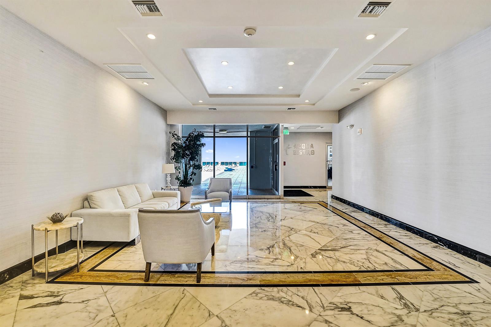 Photo of 2751 Ocean #302s, Hollywood, Florida, 33019 - DSC02698