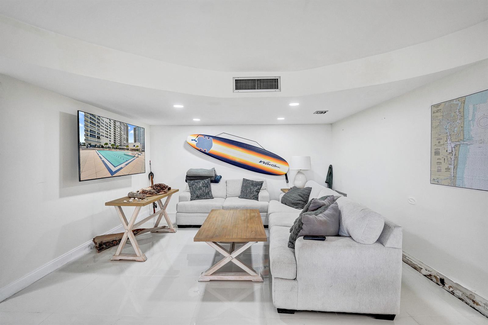 Photo of 2751 Ocean #302s, Hollywood, Florida, 33019 - DSC08955