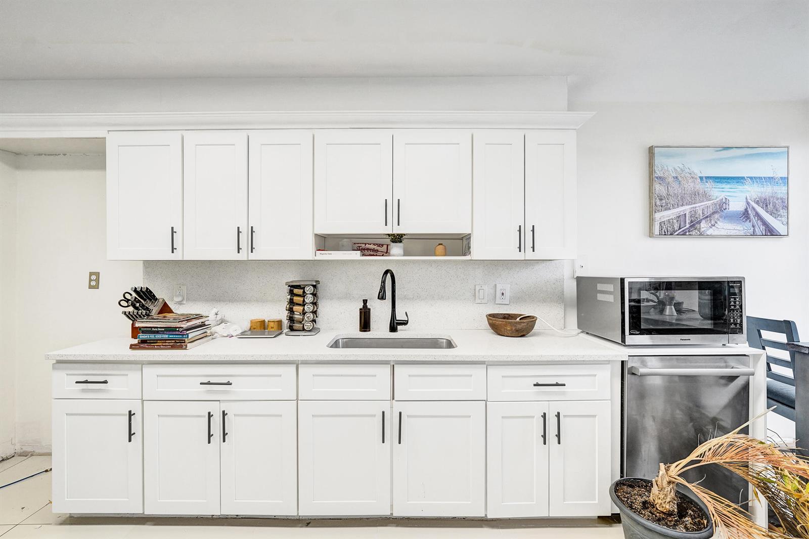 Photo of 2751 Ocean #302s, Hollywood, Florida, 33019 - DSC09021