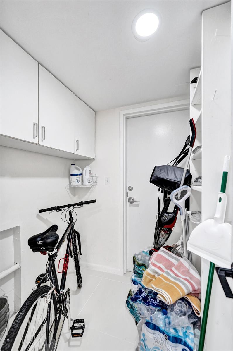 Photo of 2751 Ocean #302s, Hollywood, Florida, 33019 - DSC09027