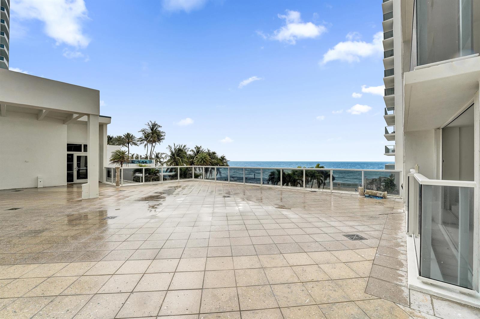 Photo of 2751 Ocean #302s, Hollywood, Florida, 33019 - DSC09075