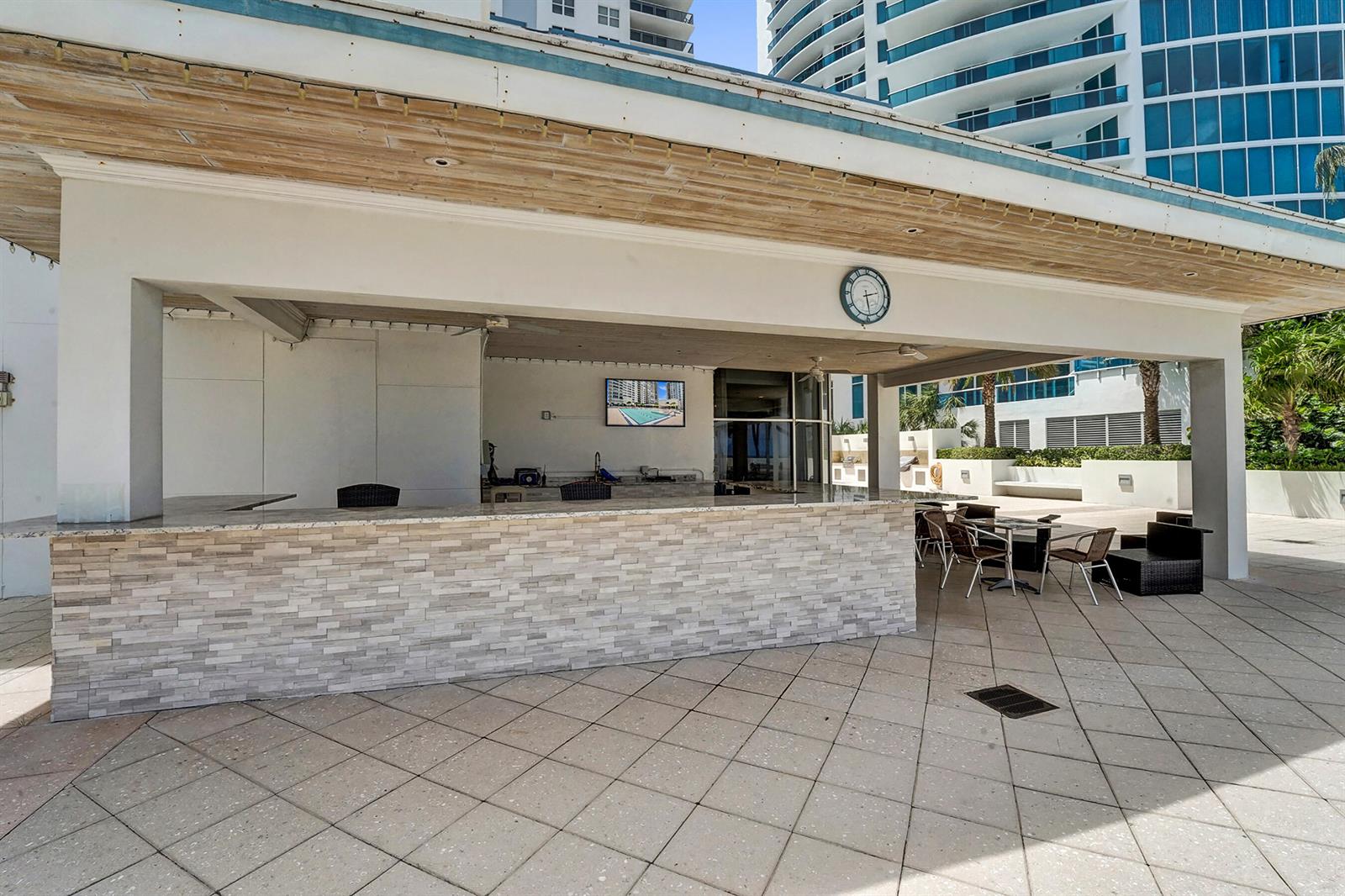 Photo of 2751 Ocean #302s, Hollywood, Florida, 33019 - DSC02689