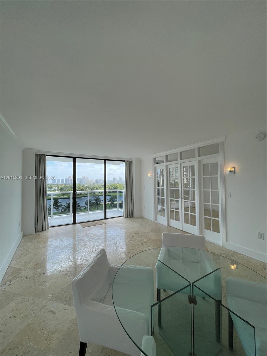 Photo of 3625 Country Club Dr #907, Aventura, Florida, 33180 - Living room & Dinning Room
