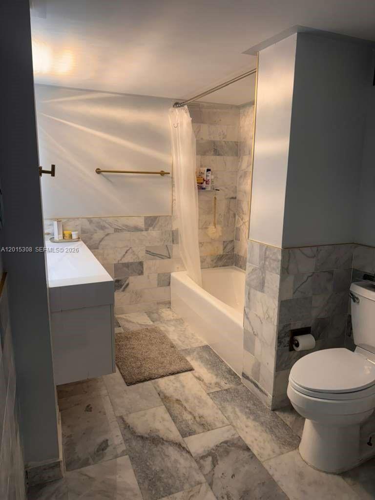 Photo of 500 Three Islands Blvd  #106, Hallandale Beach, Florida, 33009 - 