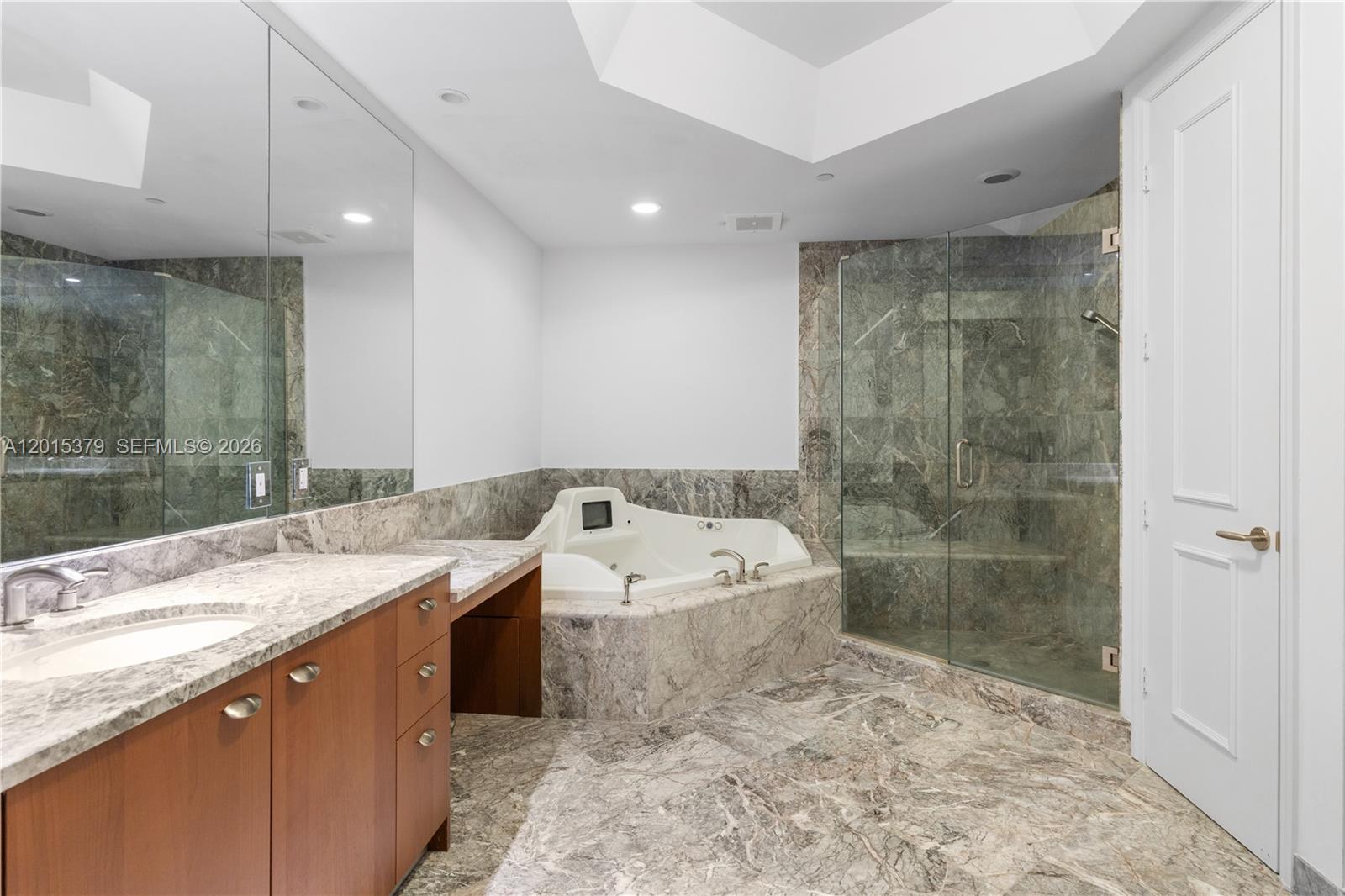 Photo of 16047 Collins Ave #704, Sunny Isles Beach, Florida, 33160 -