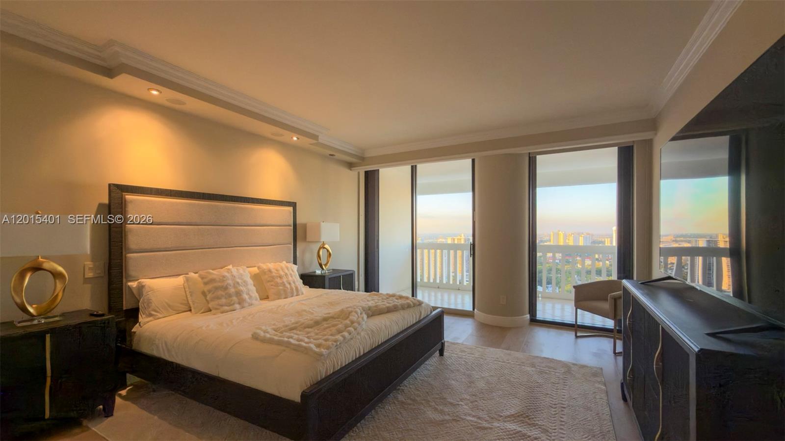 3004 3 / 3 2560 sq. ft. $ 2026-05-08 0 Photo