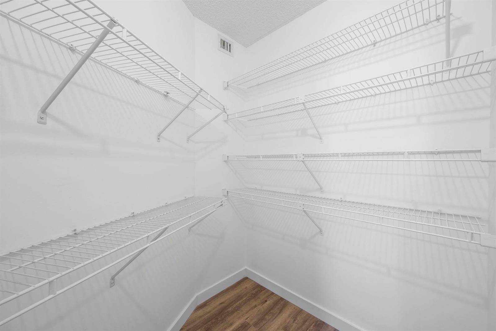 Photo of 3300 192nd #915, Aventura, Florida, 33180 - Photo 11
