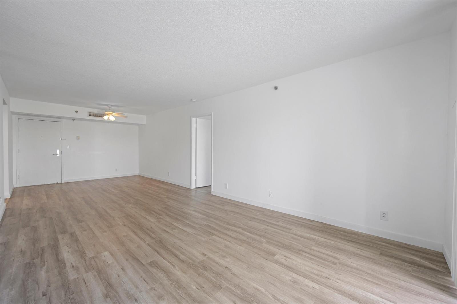 Photo of 3300 192nd #915, Aventura, Florida, 33180 - Photo 18