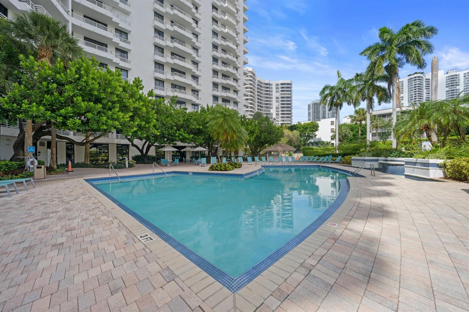 Photo of 3300 192nd #915, Aventura, Florida, 33180 - Photo 24