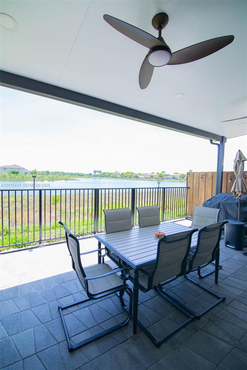 Ver detalles 2348 4 / 3 1374 sq. ft. $ 2026-05-08 0 foto