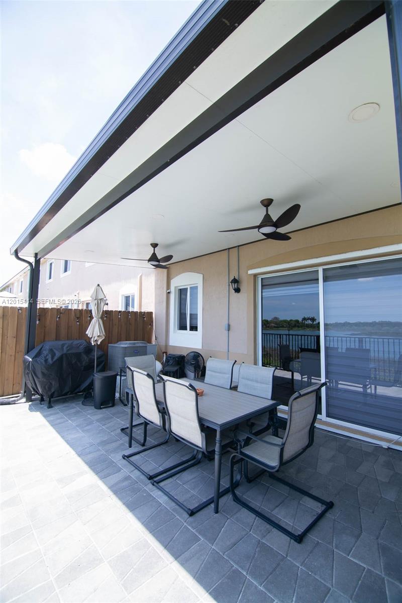 Ver detalles 2348 4 / 3 1374 sq. ft. $ 2026-05-08 0 foto
