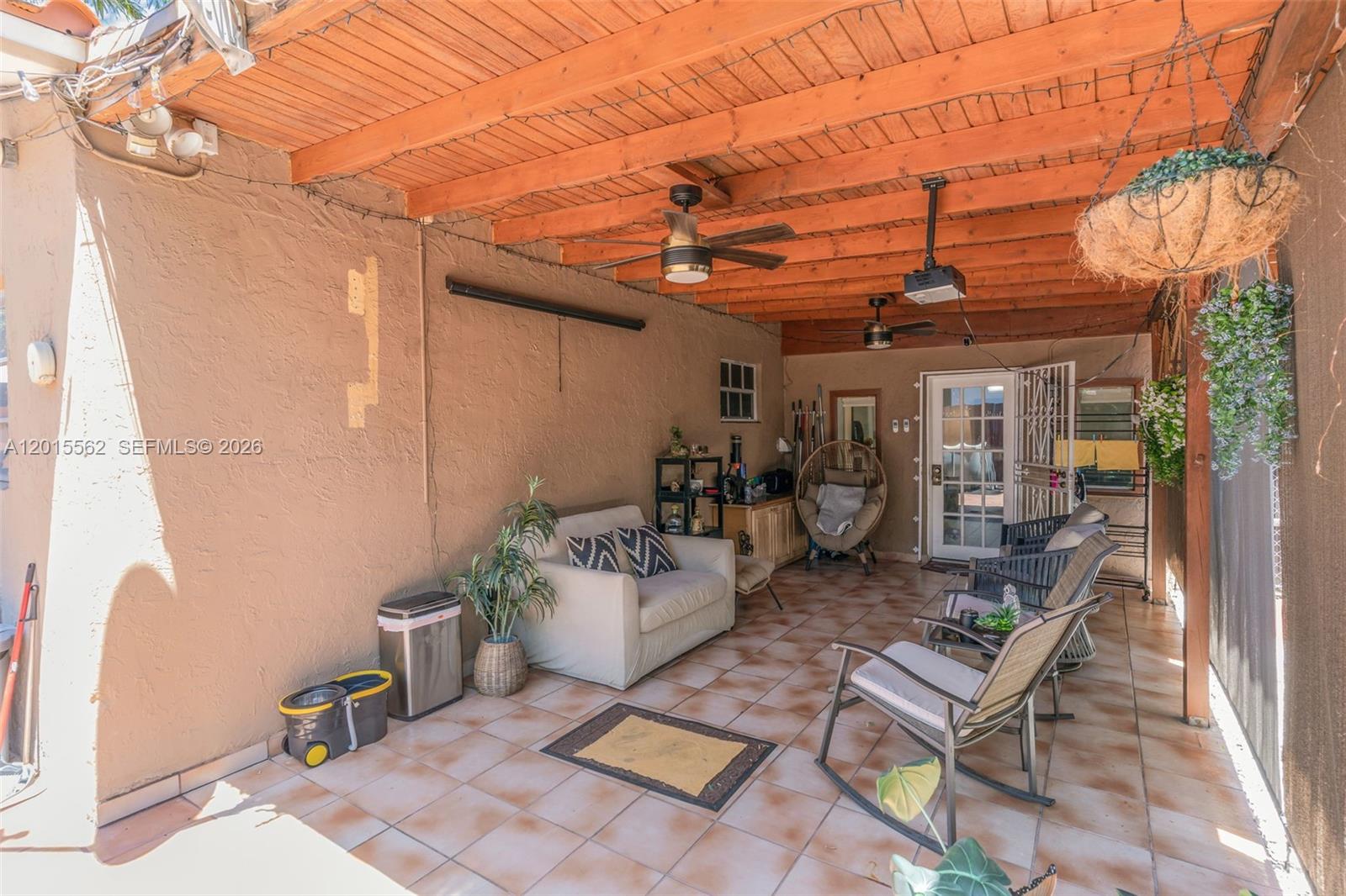 See details / 2752 sq. ft. $ 2026-05-08 0 Photo