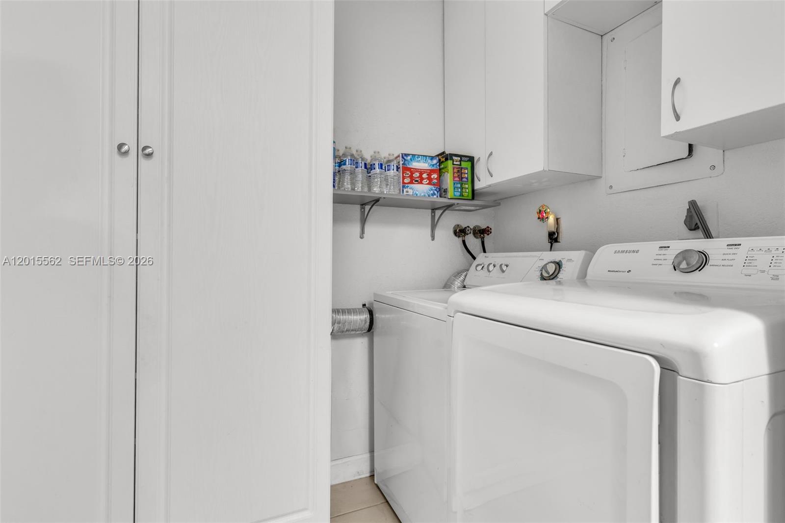 See details / 2752 sq. ft. $ 2026-05-08 0 Photo