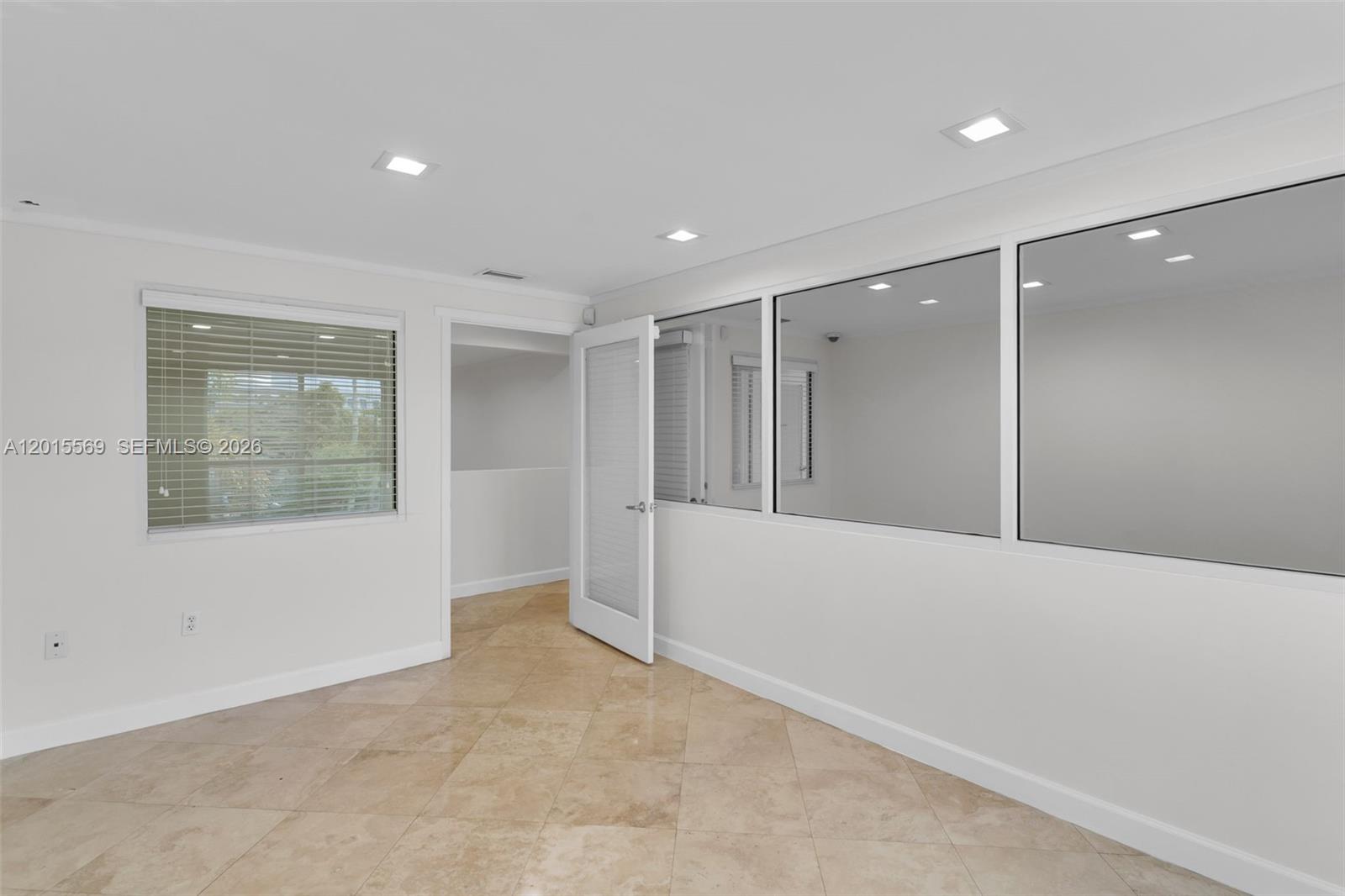 See details 26 / sq. ft. $ 2026-05-08 0 Photo