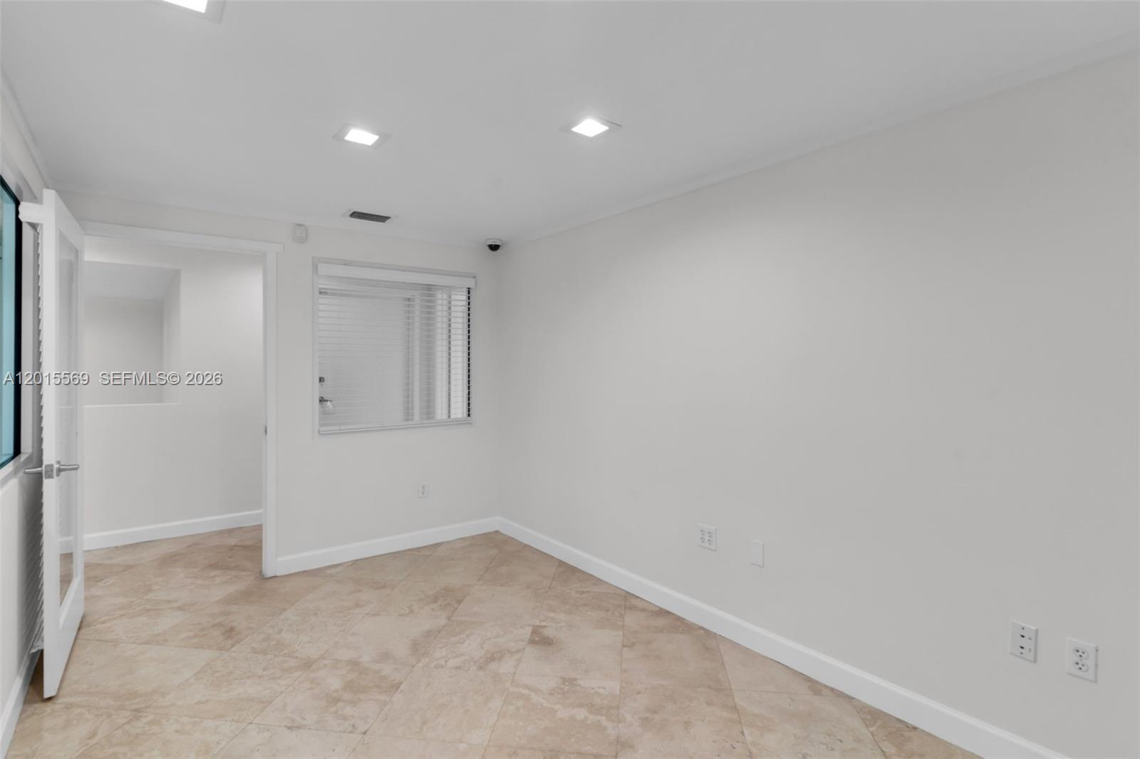 See details 26 / sq. ft. $ 2026-05-08 0 Photo