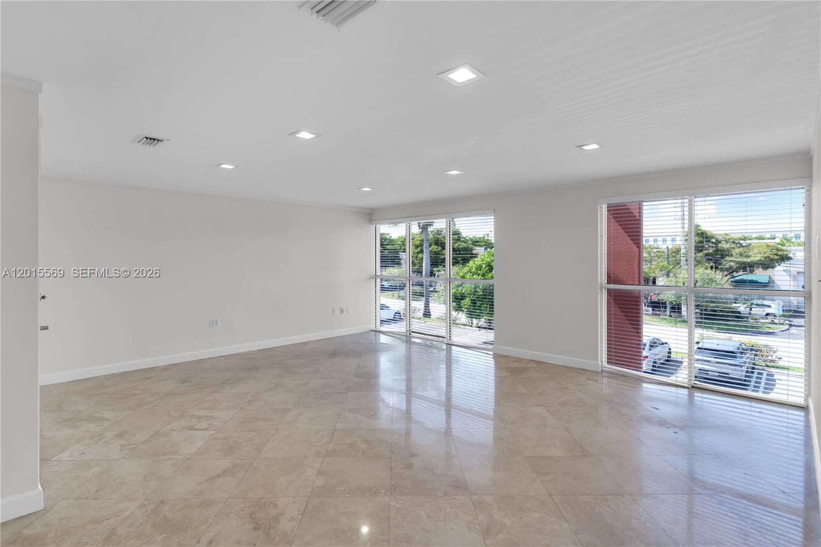 See details 26 / sq. ft. $ 2026-05-08 0 Photo