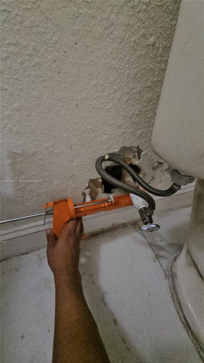Ver detalles 1717 3 / 2 1352 sq. ft. $ 2026-05-08 0 foto