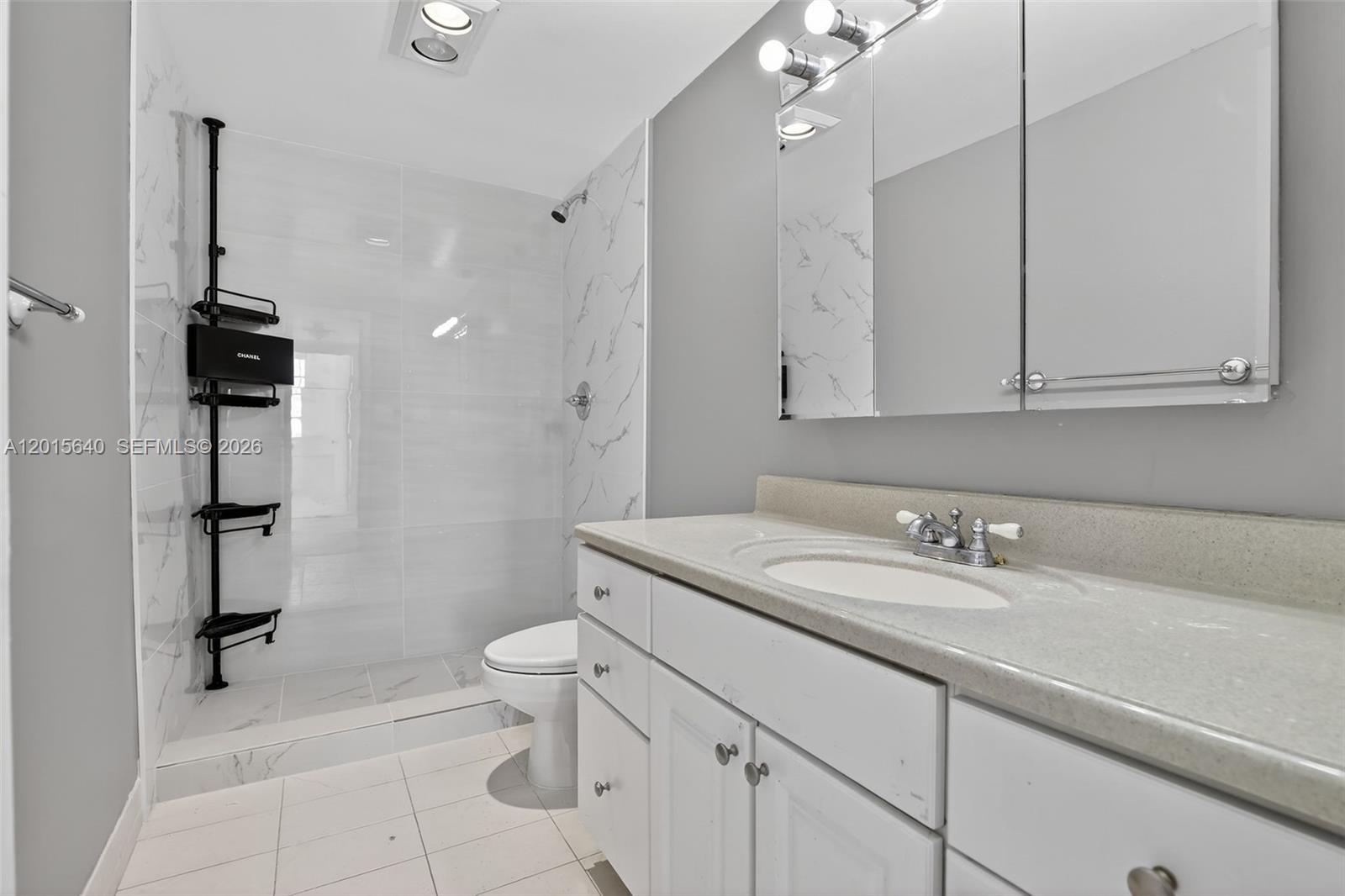 906 3 / 3 1570 sq. ft. $ 2026-05-08 0 Photo
