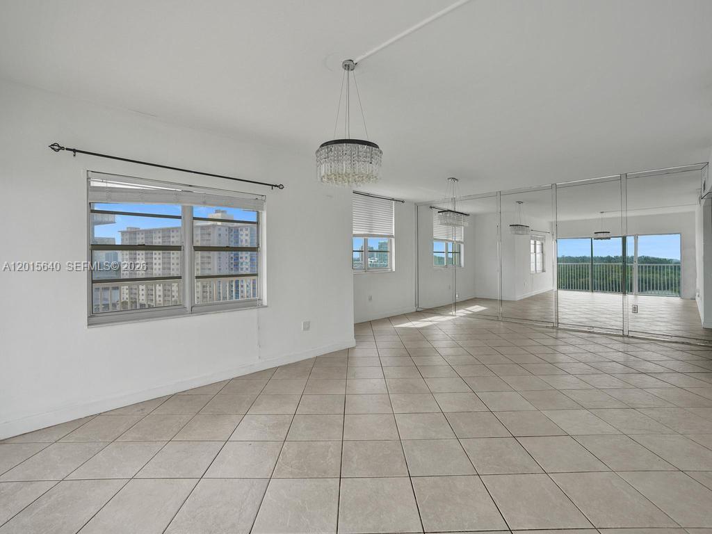 906 3 / 3 1570 sq. ft. $ 2026-05-08 0 Photo