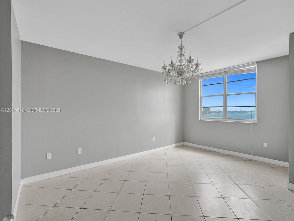 906 3 / 3 1570 sq. ft. $ 2026-05-08 0 Photo