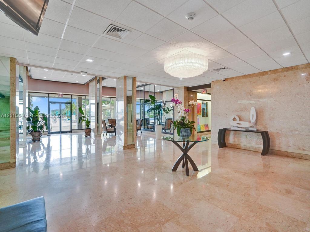 906 3 / 3 1570 sq. ft. $ 2026-05-08 0 Photo