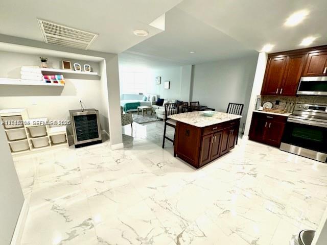 Photo of 19370 Collins Ave #826, Sunny Isles Beach, Florida, 33160 -