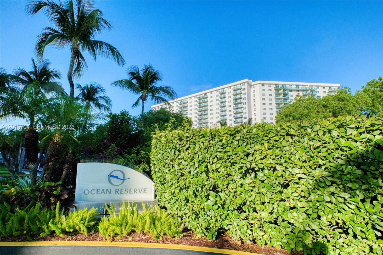 Photo of 19370 Collins Ave #826, Sunny Isles Beach, Florida, 33160 -