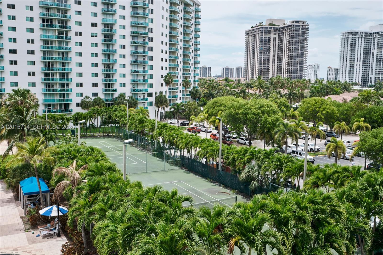 Photo of 19370 Collins Ave #826, Sunny Isles Beach, Florida, 33160 -