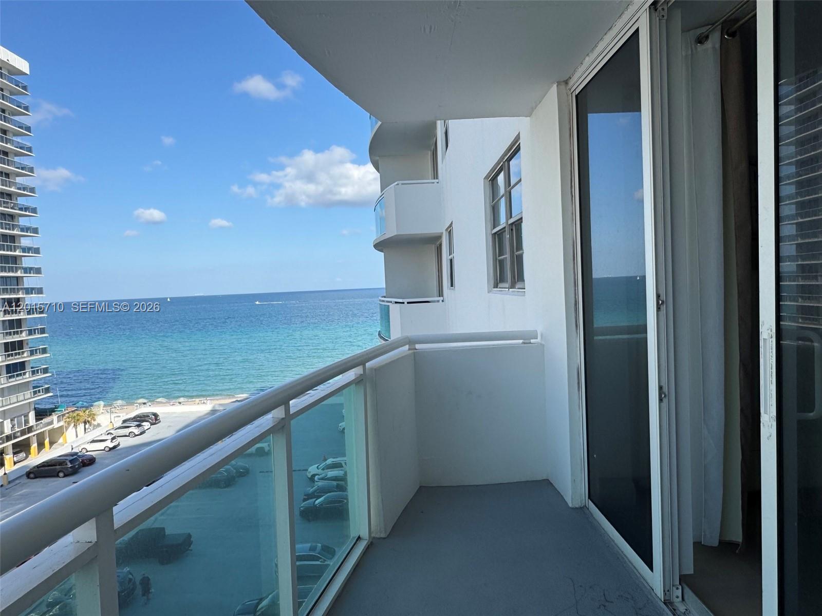 Photo of 3001 Ocean Dr  #703, Hollywood, Florida, 33019 - 