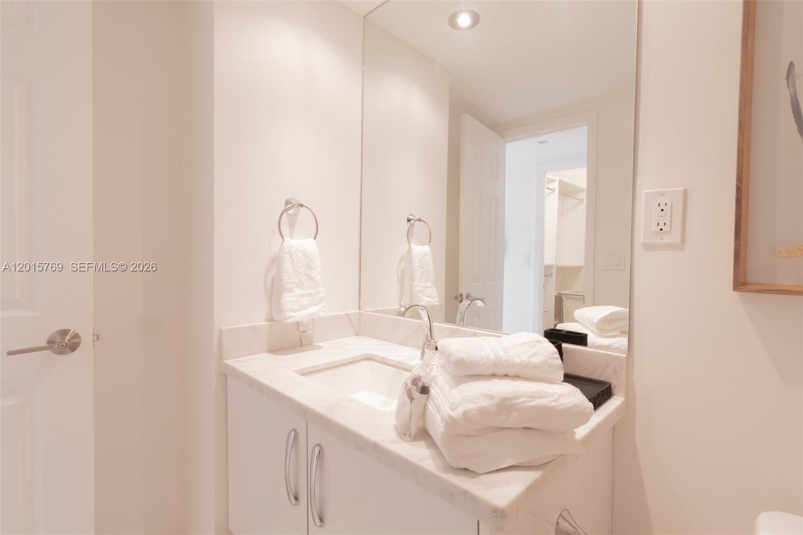 Photo of 19370 Collins Ave #902, Sunny Isles Beach, Florida, 33160 -