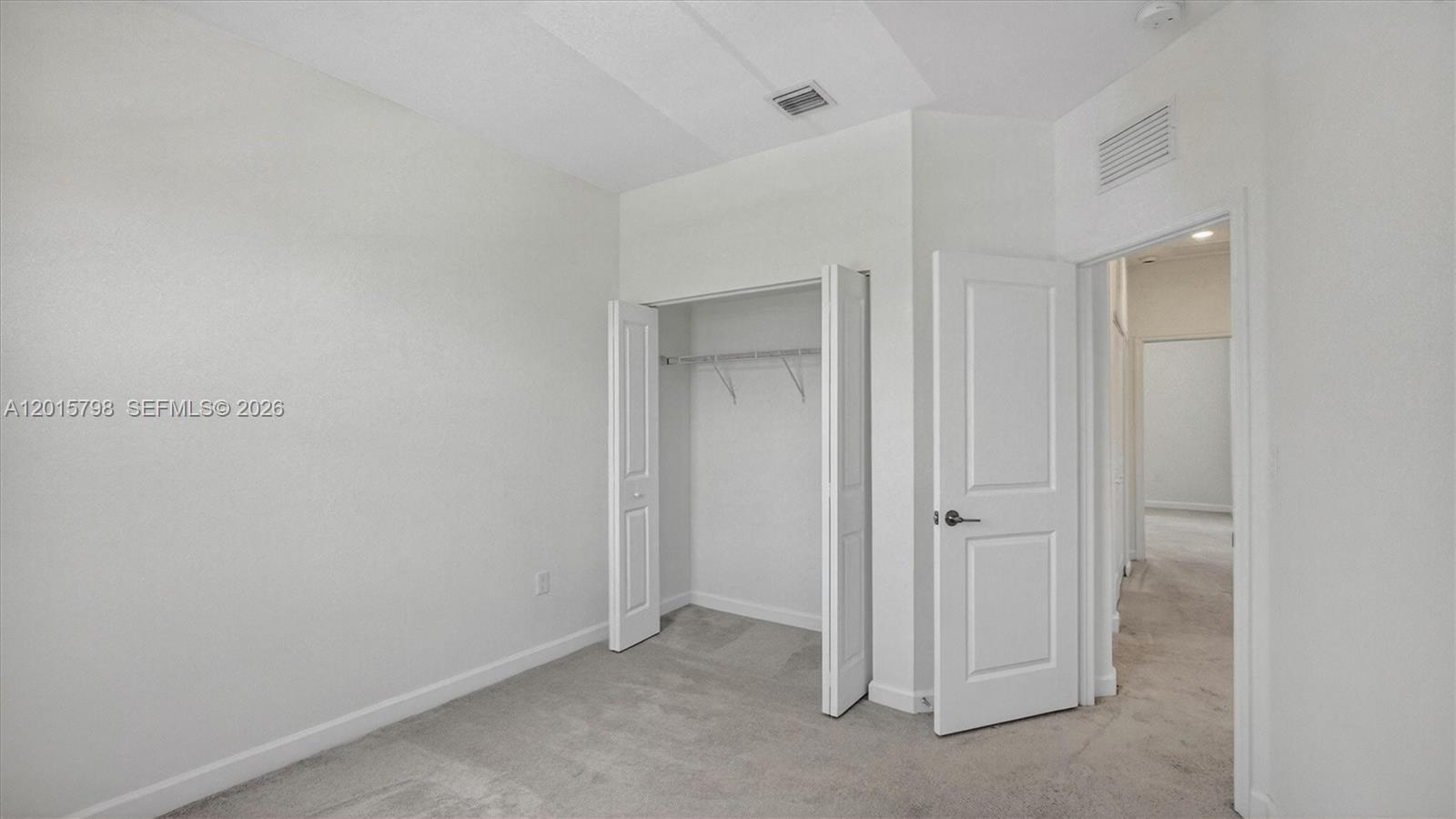 23029 3 / 3 1442 sq. ft. $ 2026-05-08 0 foto