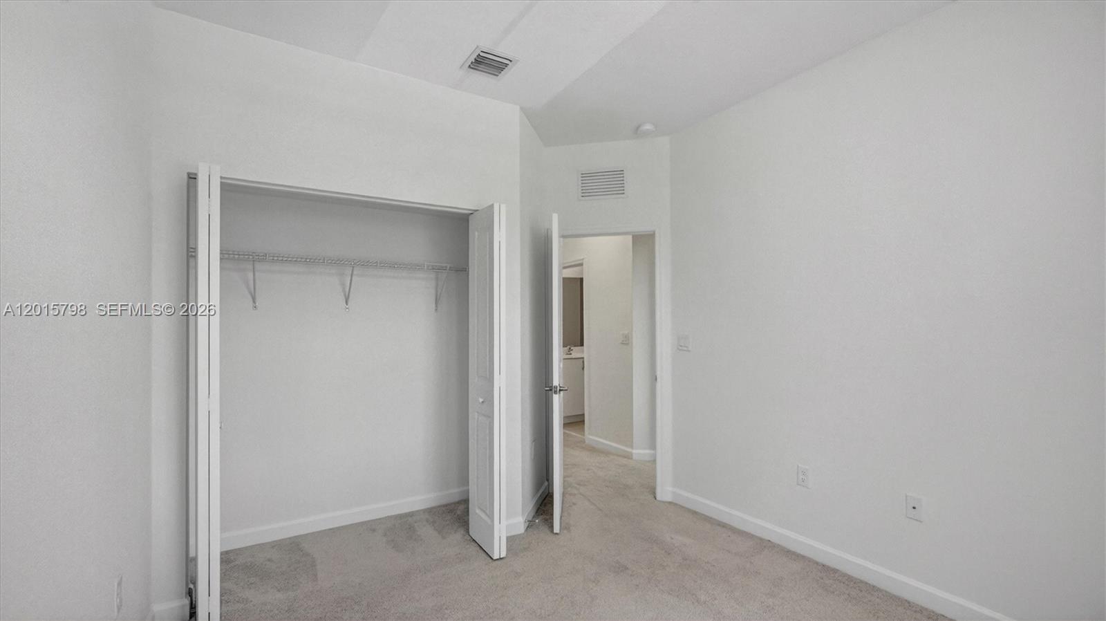 23029 3 / 3 1442 sq. ft. $ 2026-05-08 0 foto