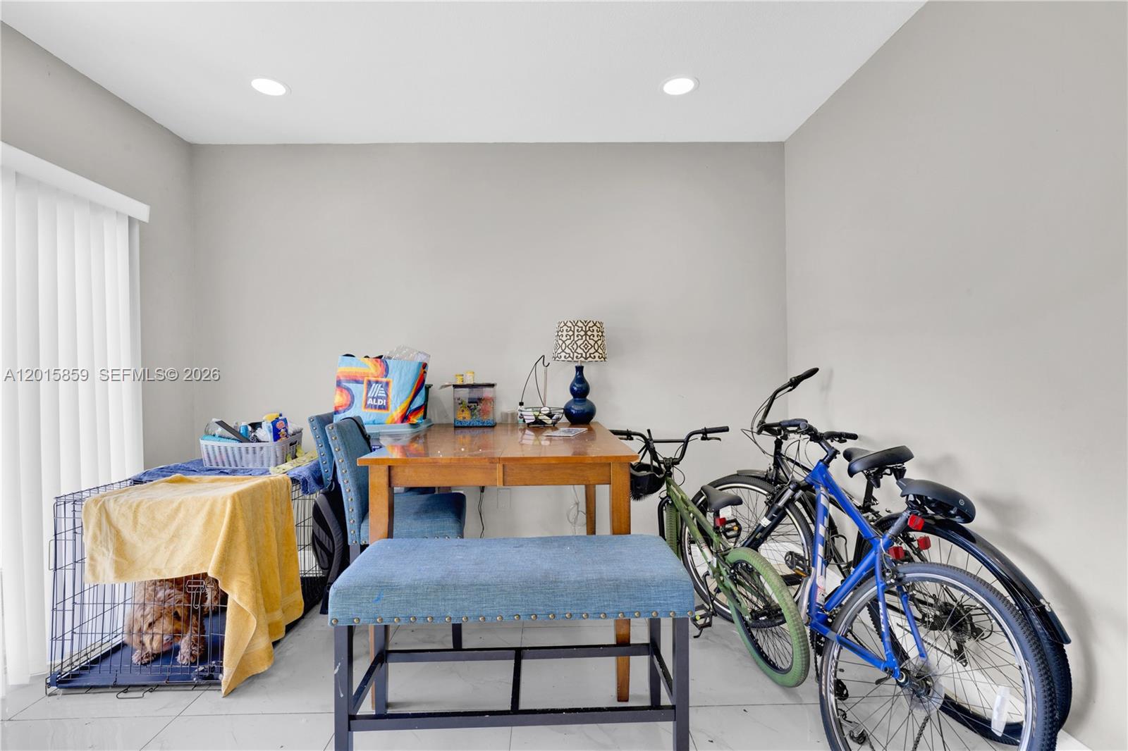 1660 3 / 3 1509 sq. ft. $ 2026-05-08 0 foto