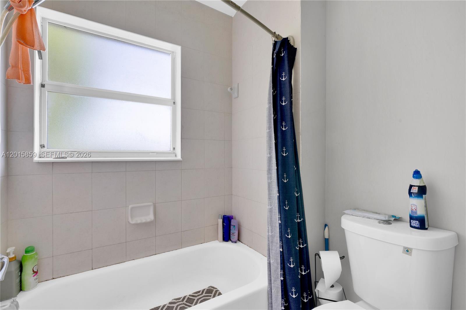 1660 3 / 3 1509 sq. ft. $ 2026-05-08 0 foto