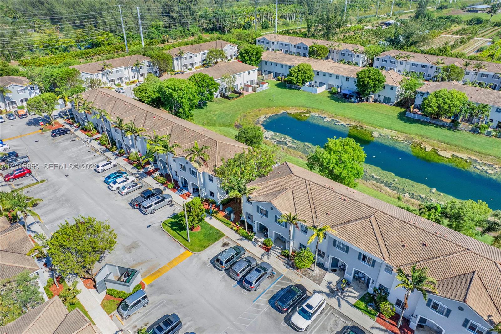 1660 3 / 3 1509 sq. ft. $ 2026-05-08 0 foto