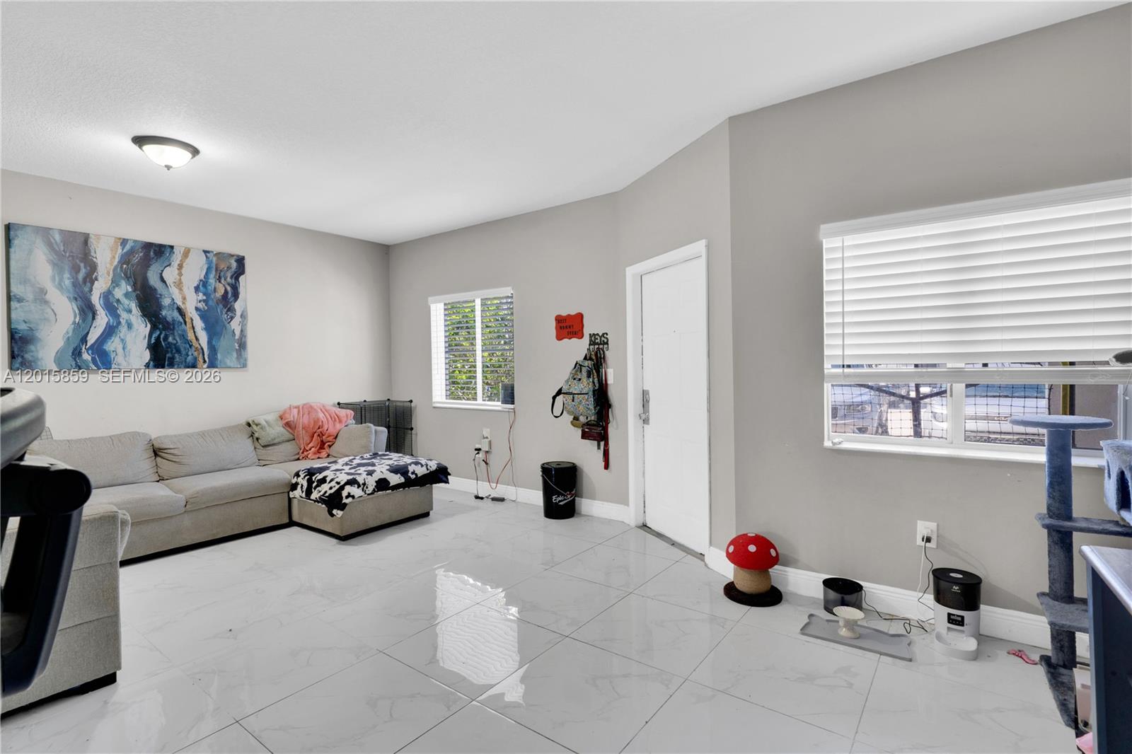 1660 3 / 3 1509 sq. ft. $ 2026-05-08 0 foto