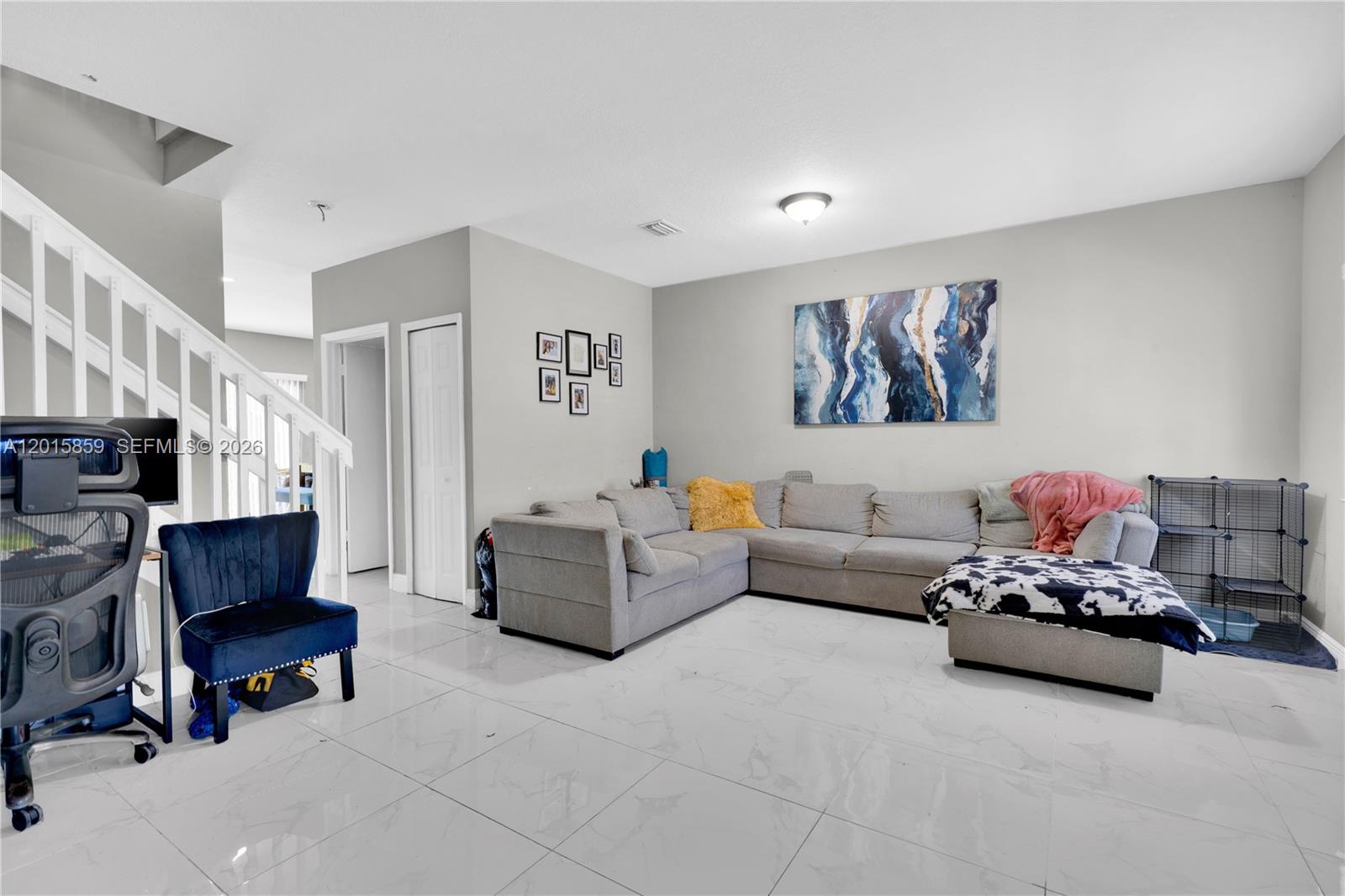 1660 3 / 3 1509 sq. ft. $ 2026-05-08 0 foto