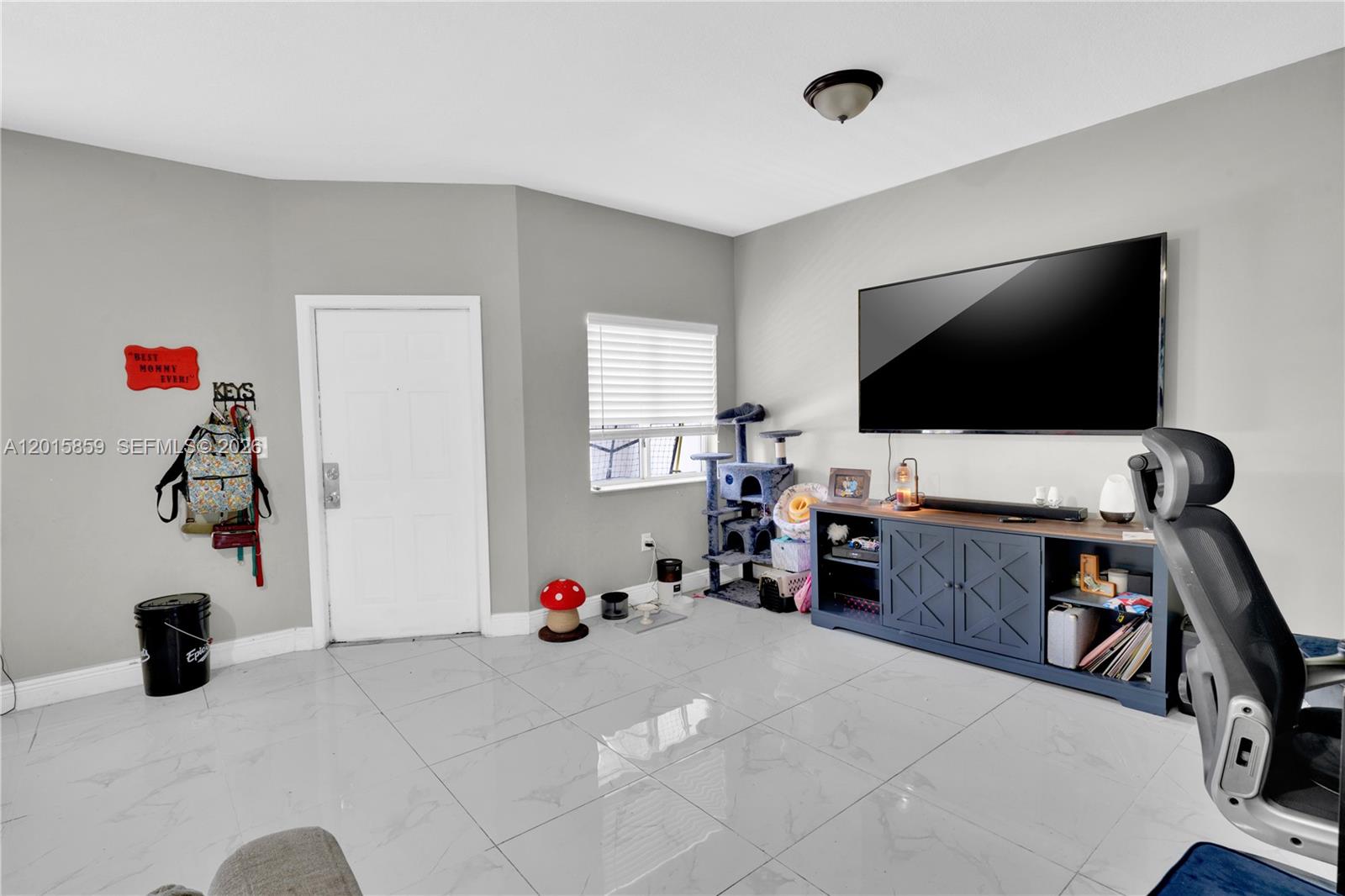 1660 3 / 3 1509 sq. ft. $ 2026-05-08 0 foto