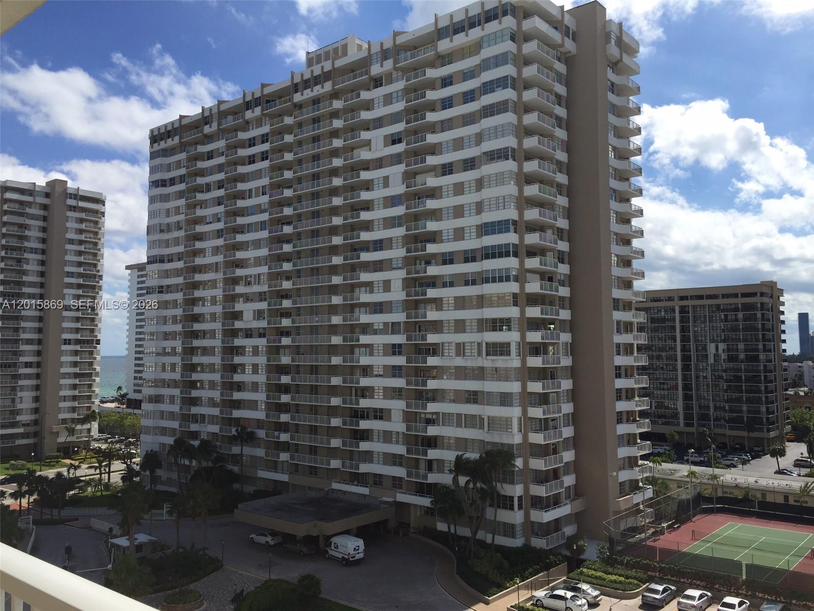MZM 1 / 2 870 sq. ft. $ 2026-05-08 0 Photo