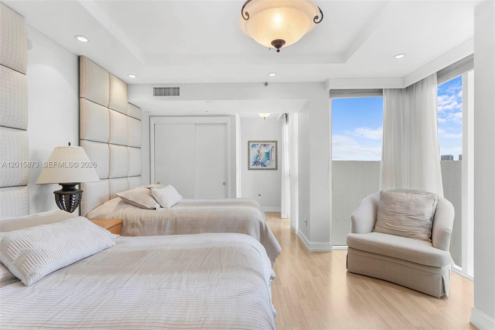 Photo of 19111 Collins Ave #604, Sunny Isles Beach, Florida, 33160 -