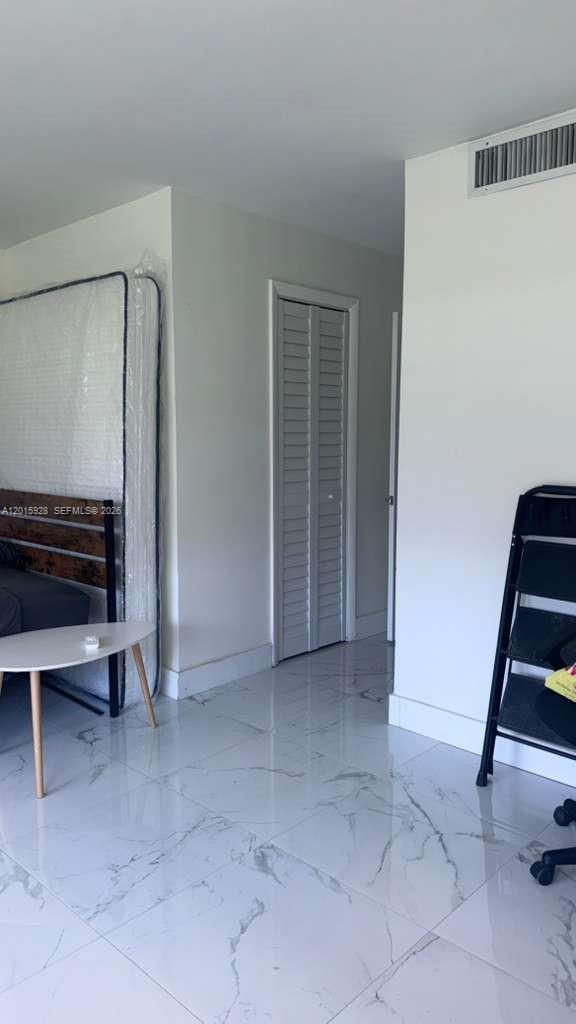 Ver detalles A104 2 / 2 1789 sq. ft. $ 2026-05-08 0 foto