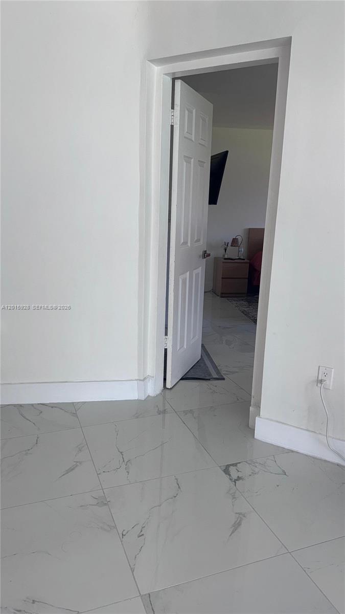 Ver detalles A104 2 / 2 1789 sq. ft. $ 2026-05-08 0 foto