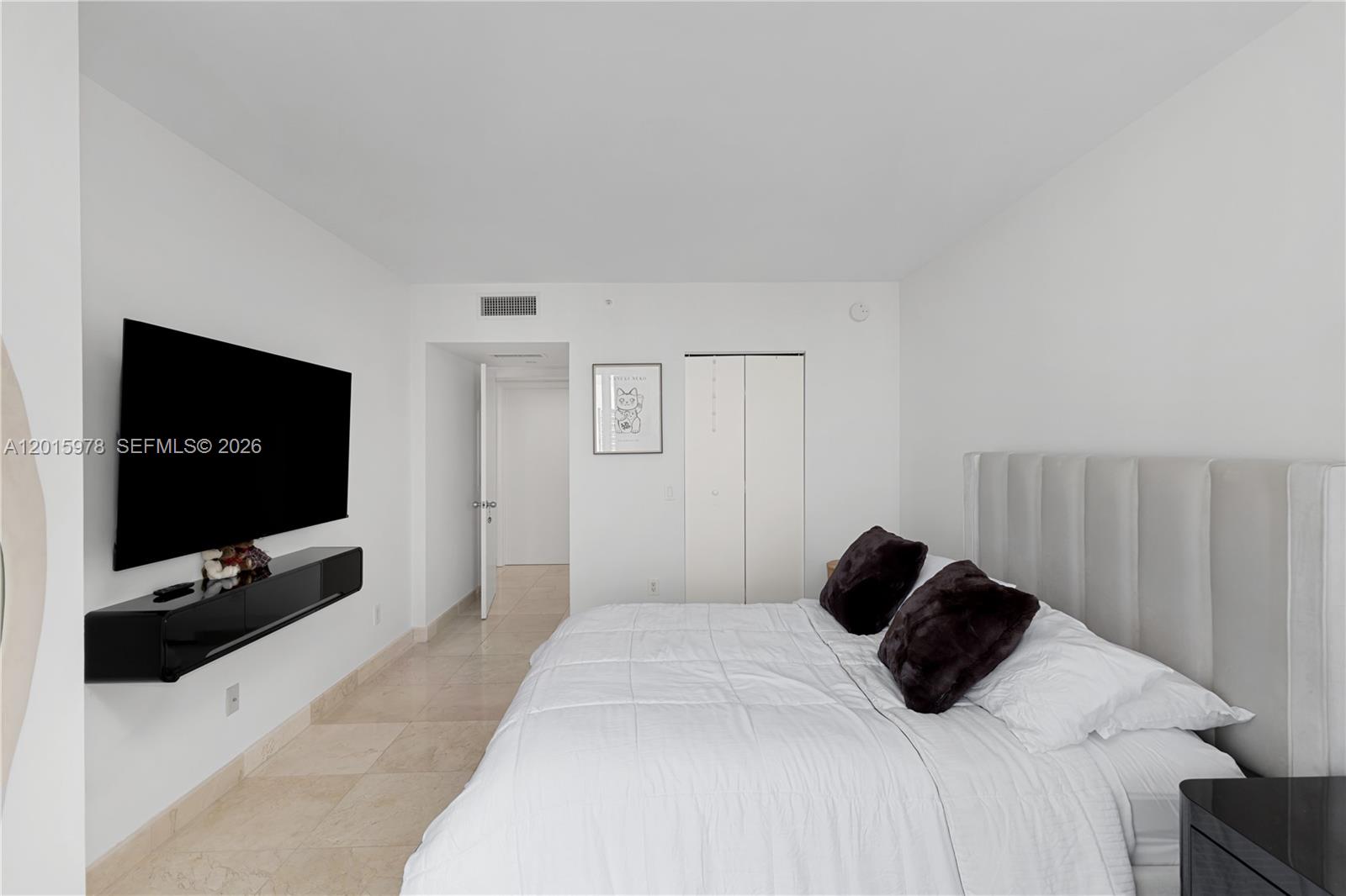 Photo of 21055 Yacht Club Dr #1707, Aventura, Florida, 33180 -